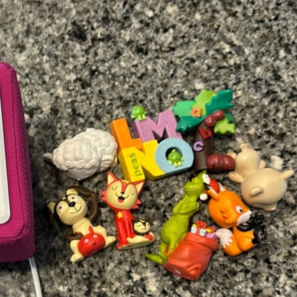 8 Tonies characters